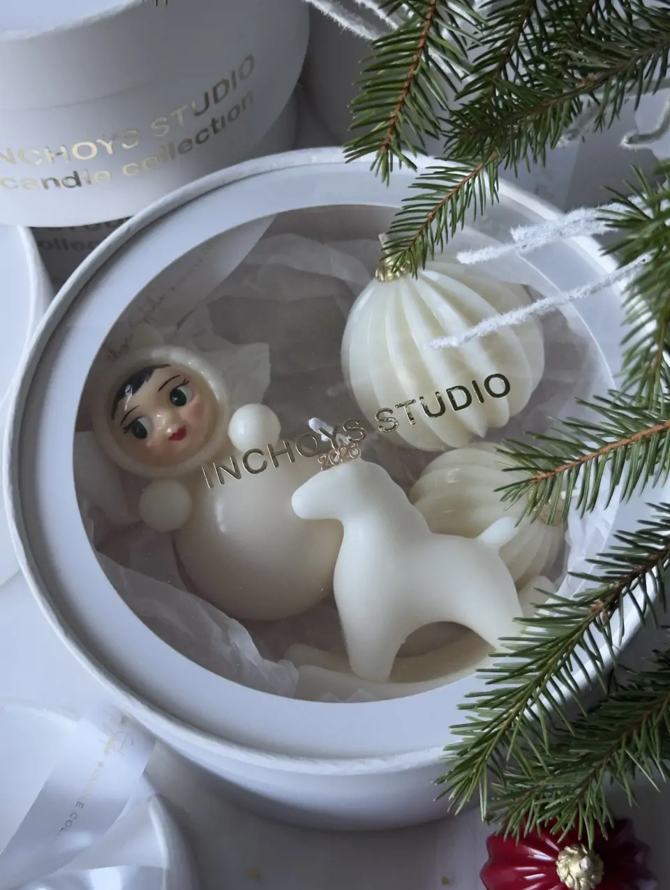 Подарочный набор с лошадкой-качалкой и Неваляшкой с ушками — изображение 1