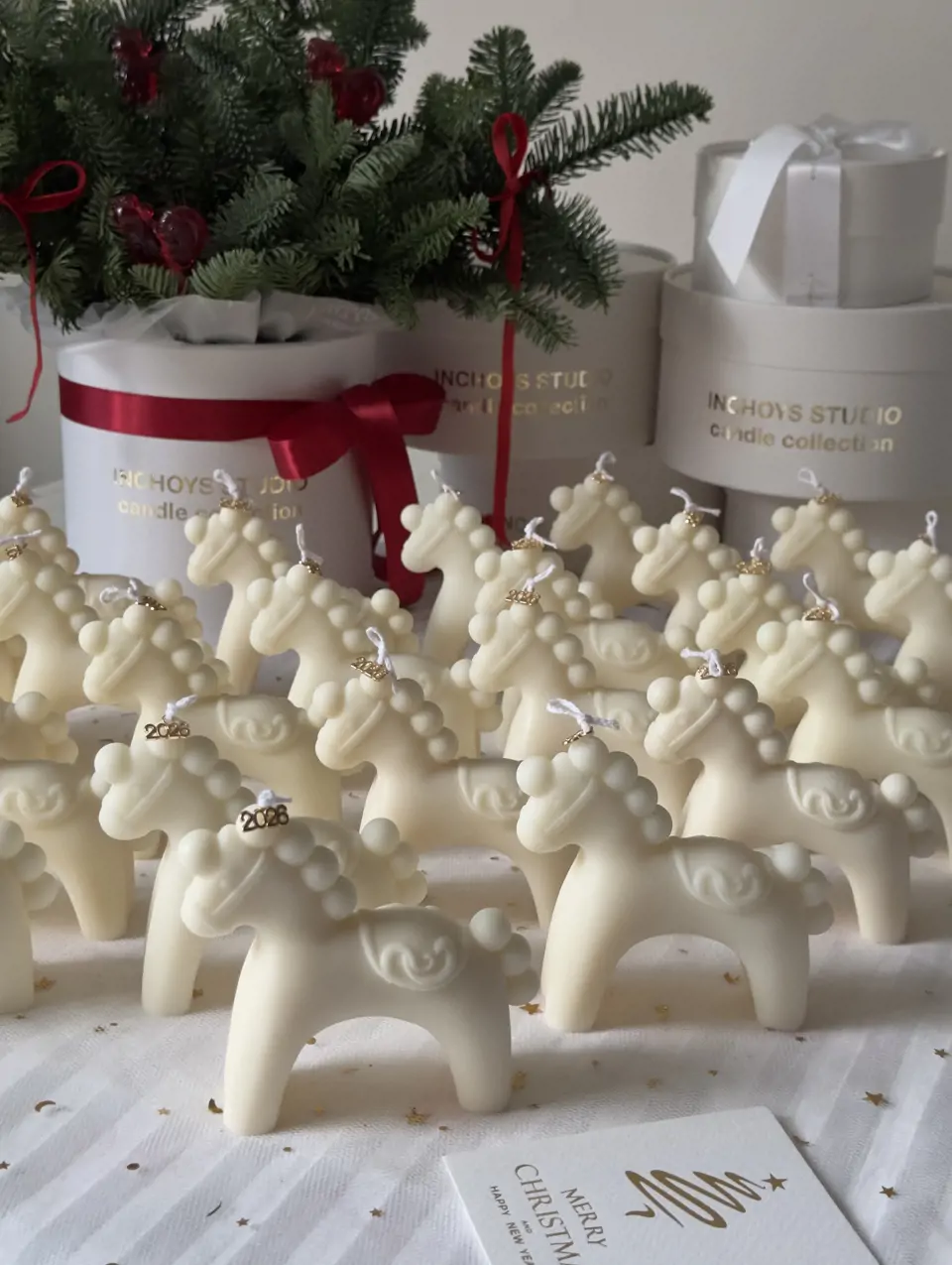 Лошадка символ 2026 белая — изображение 3