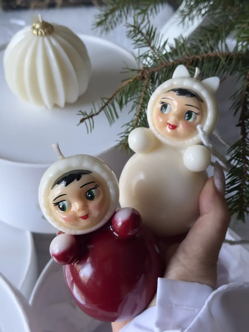 Подарочный набор с белой лошадкой и красной Неваляшкой — изображение 3